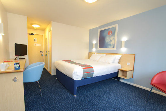 Travelodge Caerphilly Pokoj fotografie